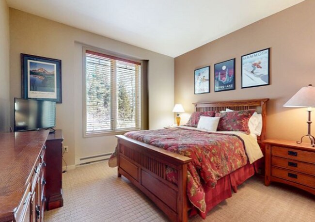 Photo - Beautiful 2 Bed, 2 Bath Fully Furnished Condo – Sierra Star Golf Course