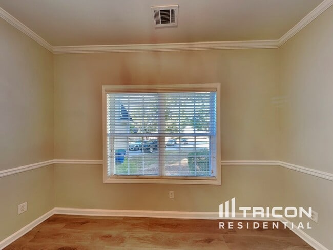 Photo - 6916 Talkeetna Ct SW