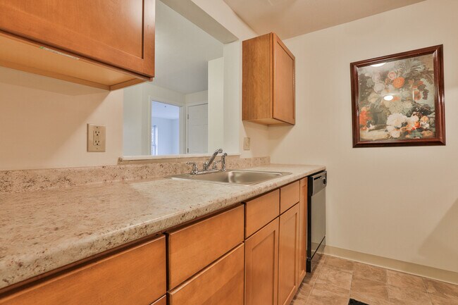 Residences at Summit Pointe