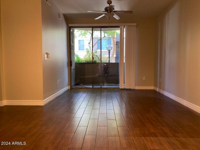 Photo - 1701 E Colter St Unit 172