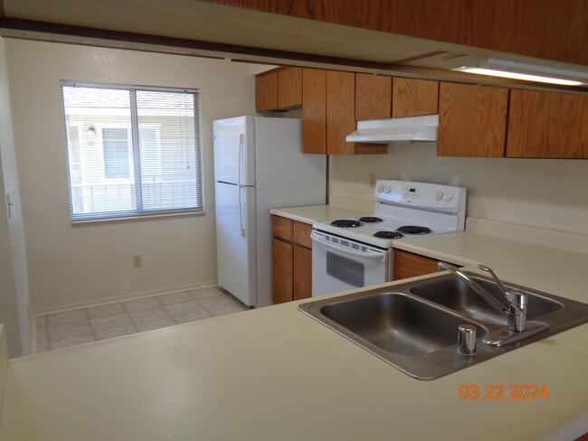 Saliman Manor Apartments