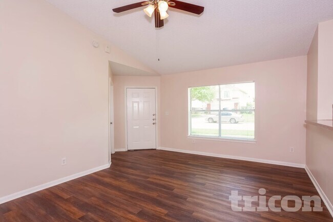 Photo - 3103 Kelling St