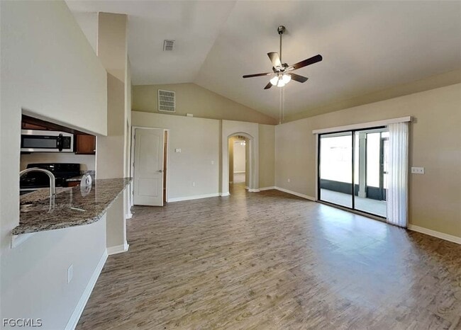 Photo - 202 SW 16th Terrace