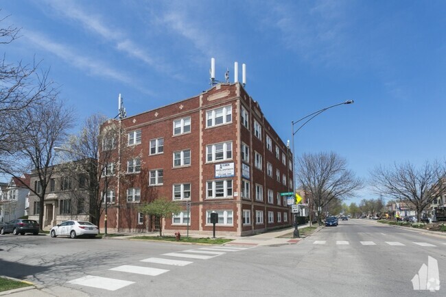 Building Photo - 5310 N Ashland Ave Unit 3 Rental