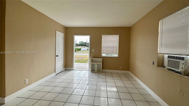 Photo - 1701 NW 13th St