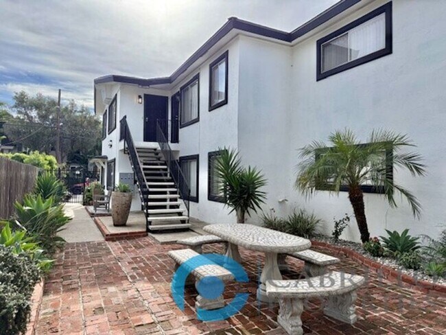 Photo - 3522 Madison Ave Unidad 4