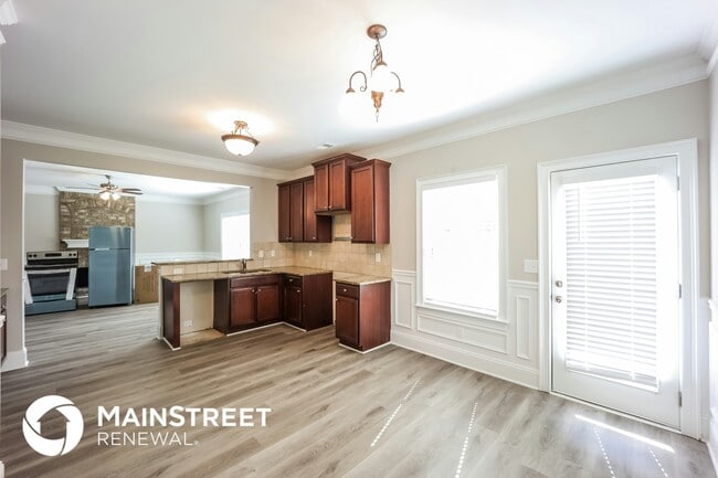 Photo - 213 Chert Way