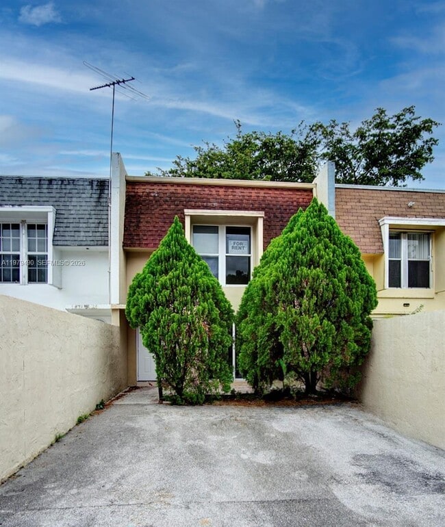 Photo - 6252 Highland Ct