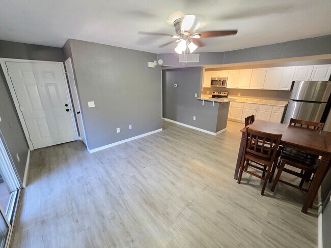 1385 W University Ave Unit 9-167