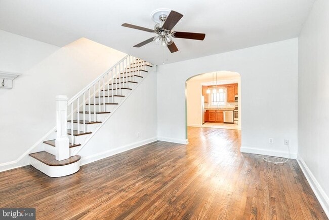 Photo - 6843 Dunbar Rd