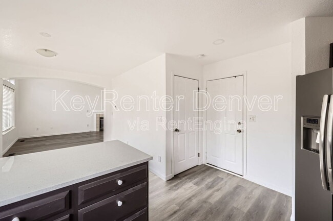 Photo - 12194 Crabapple St
