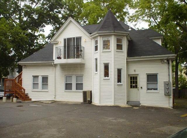 Building Photo - 14 Gardner St Unit 1F