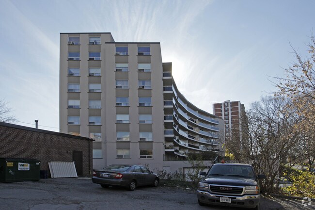 Photo - The Highlander