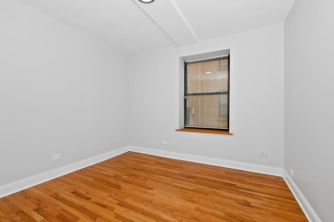 Photo - Two Bedroom in South Shore!