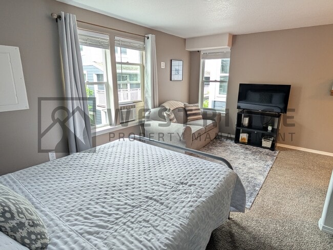 Photo - 132 SE 119th Ave