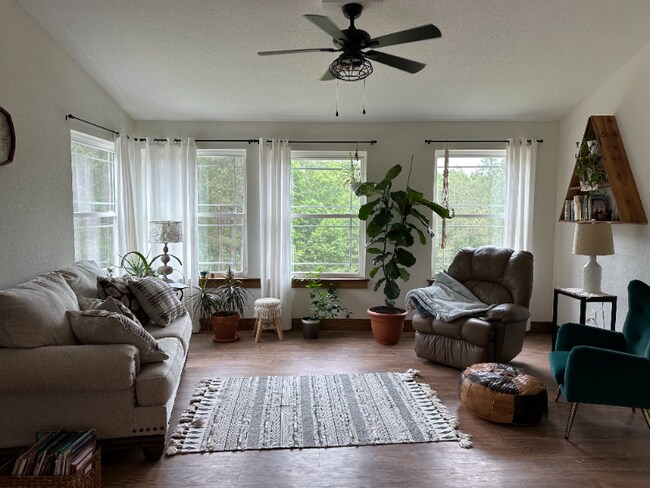 Photo - 56 Spring Creek Ct