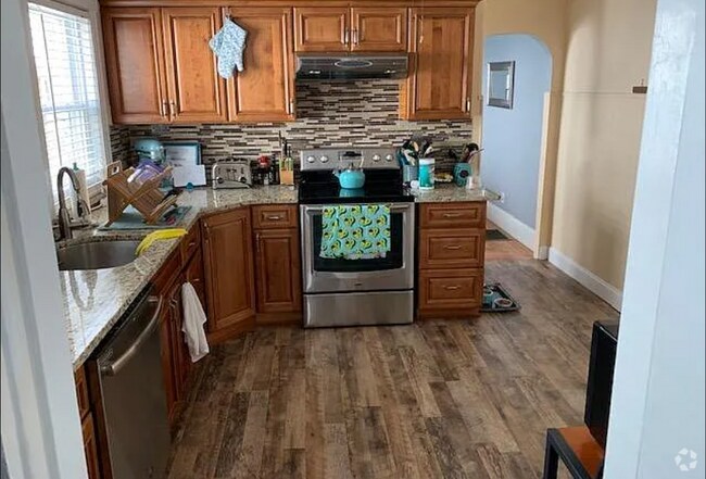 Building Photo - 36 Boston Ave Unit 1 Rental