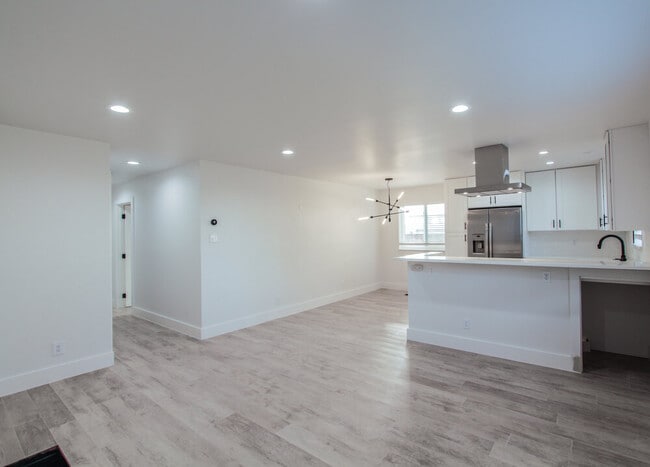 Photo - Knoxwood Apartments