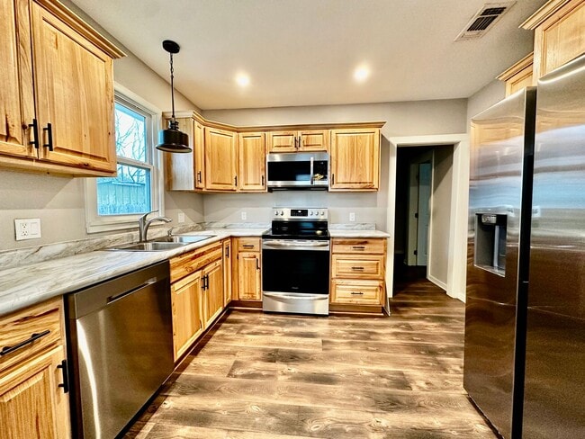 Photo - Cozy Cottage in Kerrville