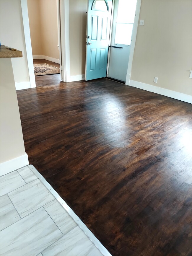 Photo - 1703 Chaffin St