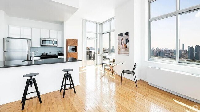 Building Photo - 2 bedroom in Long Island City NY 11109 Unit 711 Rental