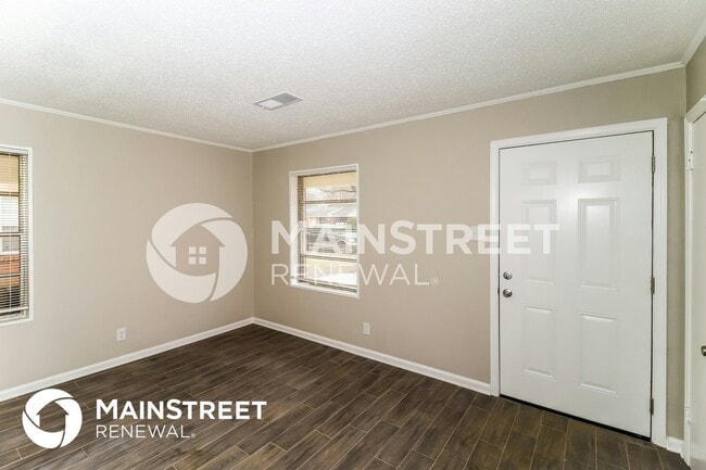 Photo - 4817 Durbin Ave