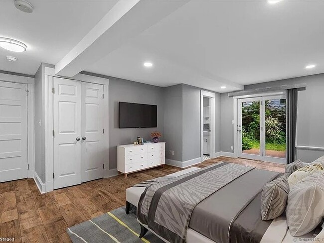 Photo - 203 Ridgewood Ave Unit 1