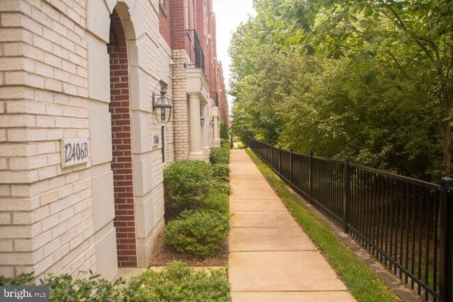 Building Photo - 12406B Liberty Bridge Rd