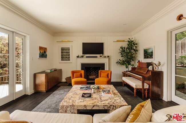 Photo - 2151 Kenilworth Ave