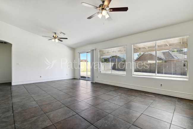 Photo - 7704 W San Juan Ave