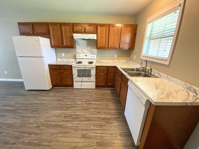 Photo - 204 S. Welty Avenue Unidad B