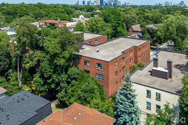 Photo - Heathdale Court