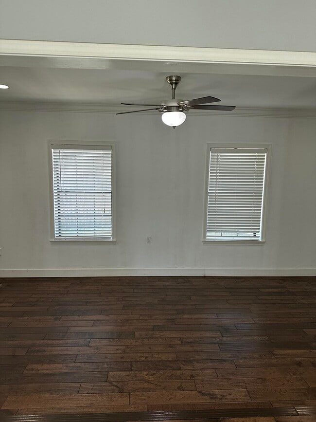 Photo - 3942 Balsam Dr