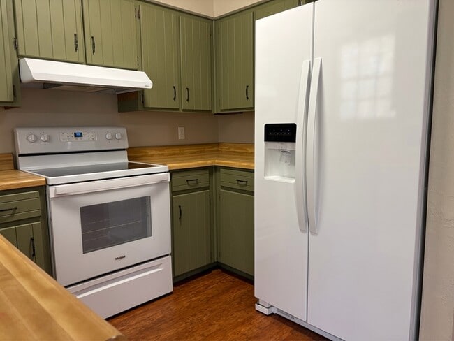 Photo - 4201 Woodhill Ct