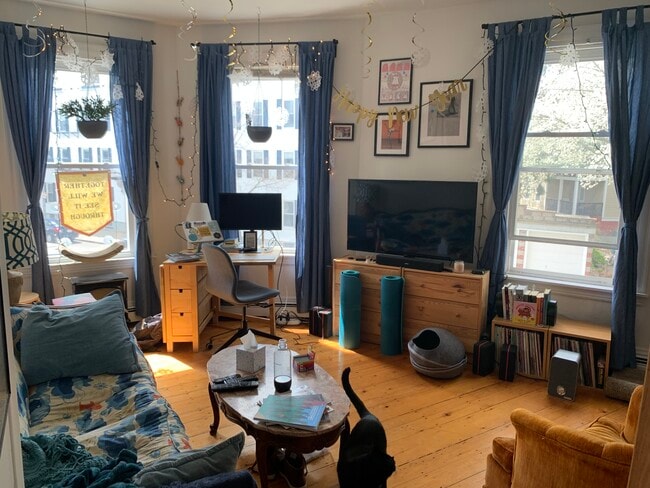 Photo - 56 Portsmouth St Unit 3