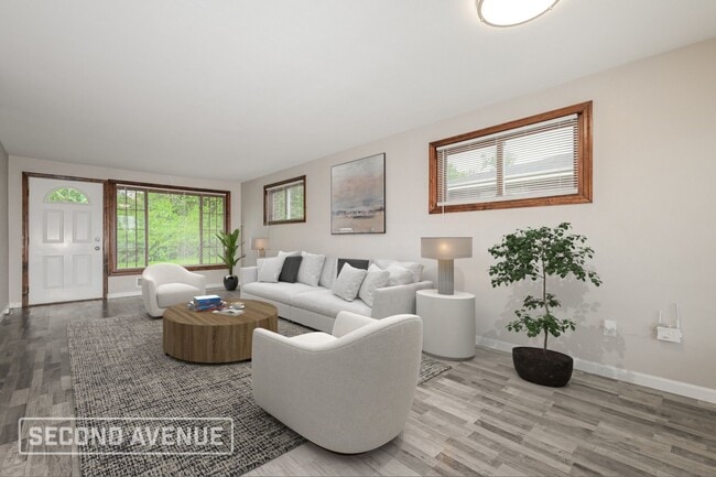 Photo - 219 Garden City Dr