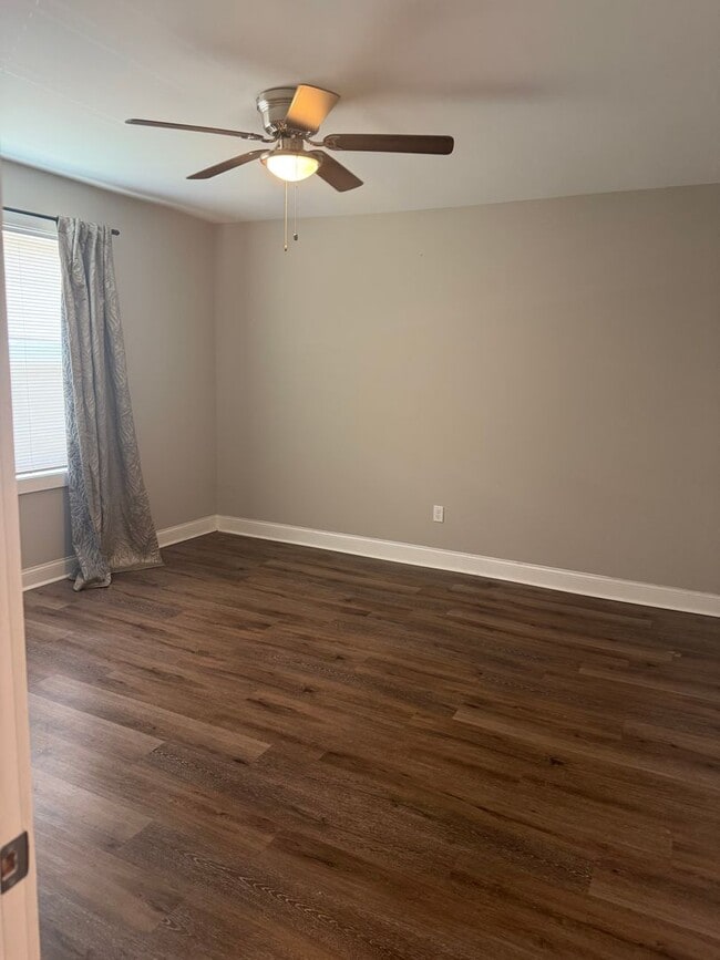 Photo - Newly Remodeled 3 bedroom 1 Bath