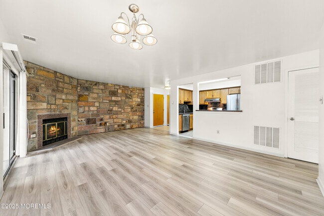 Photo - 309 Trinity Ct Unit 4
