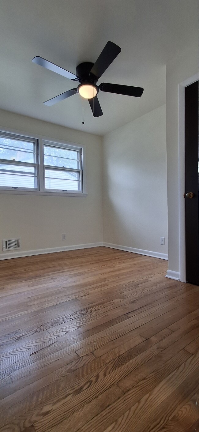 Photo - 10117 W Cleveland Ave Unit 10117
