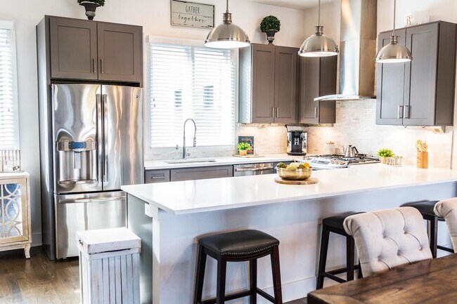Photo - "Charming 3 Bed, 3 1/2 Baths Townhouse in Nashville's Desirable 37204 Neighborhood!"
In The Heart...
