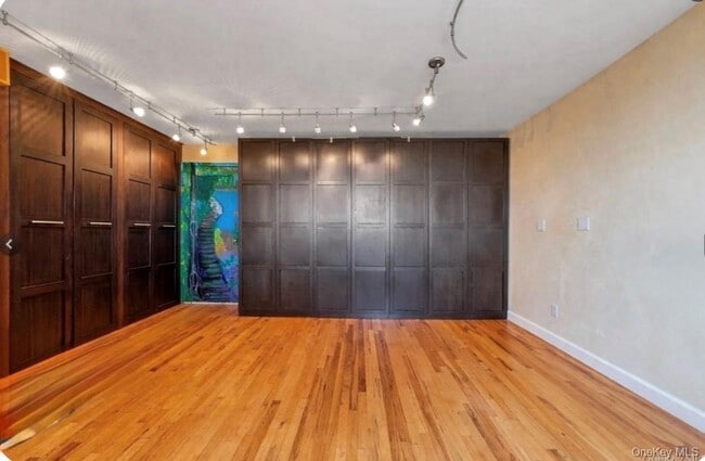 Photo - 83-40 Austin St Unit 7N