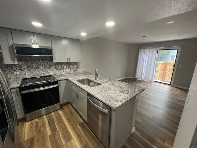 Photo - 9031 Zephyr Ct Townhome