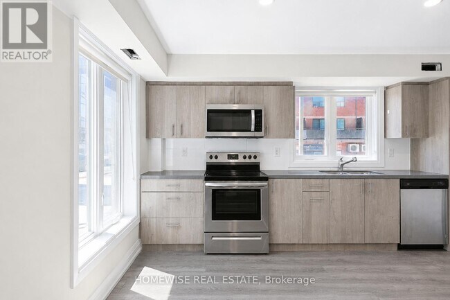 Photo - 814 Glencairn Ave