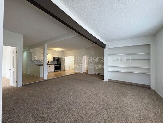 Photo - 635 Cedar St Unidad A