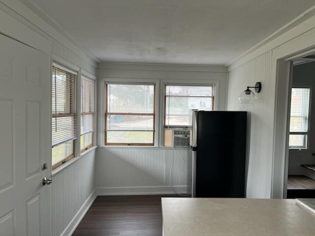 Rincón de desayuno - 216 Holbrook Ave Unidad Front