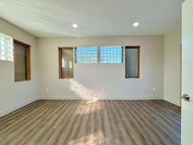 Photo - 540 S Federal Hwy