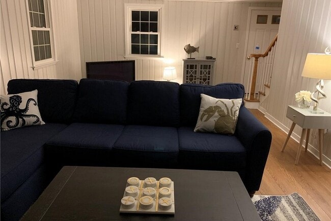 Photo - 5 Meriden Rd