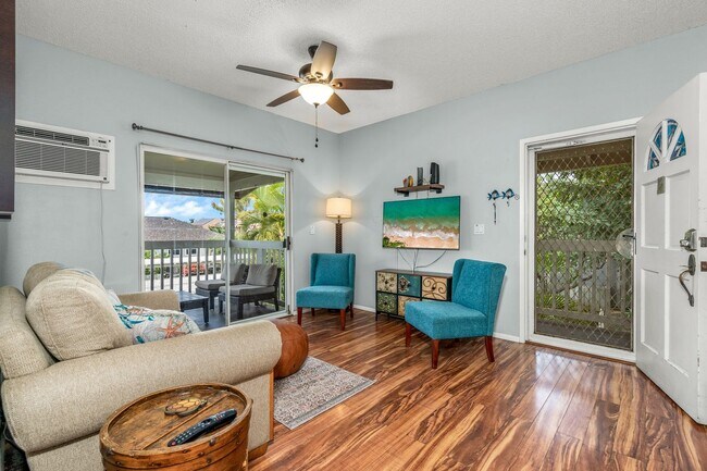 Photo - FULLY FURNISHED, 2/1.5 2nd floor condo in ...