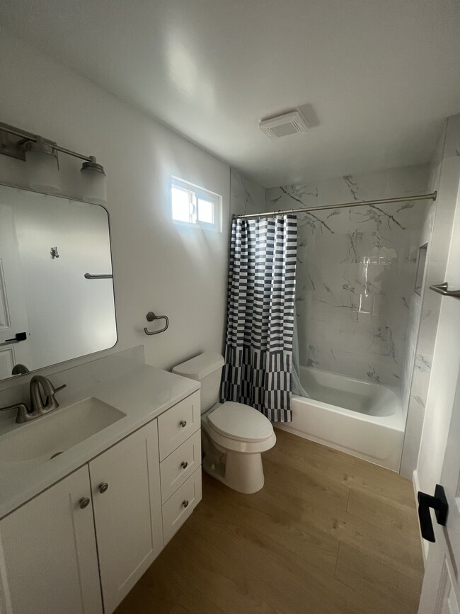 Photo - 1353 N Toledo Way