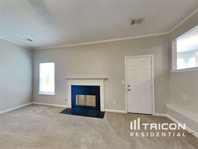 Photo - 4348 Persian Ct SW